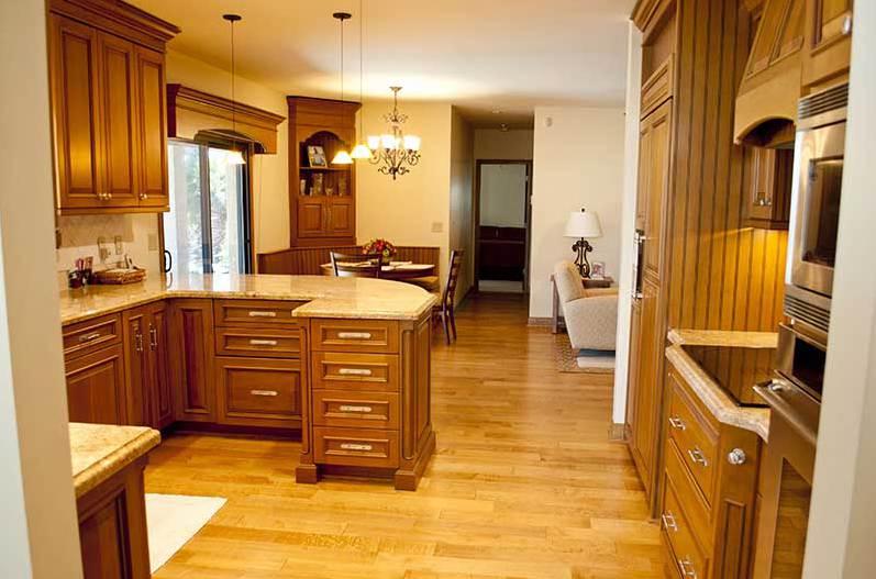 Beautiful kitchen of custom home in Phoenix